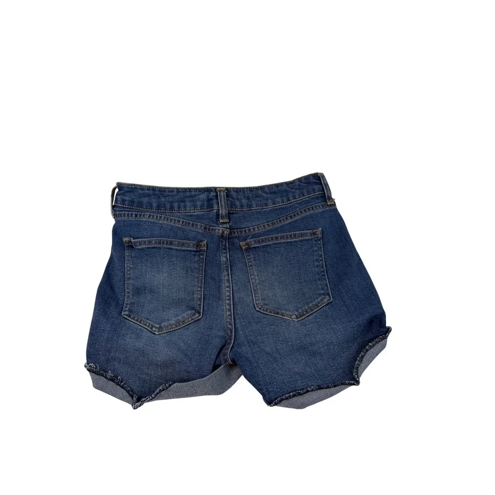 Celebrity Pink Blue Denim Rolled Cuff Shorts Size 5/27 CJ30803A86 Mid Rise